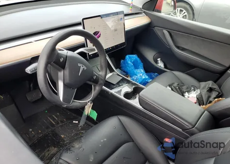 2021 Tesla Model Y из США, поврежденный, VIN 5YJYGDEE5MF106011